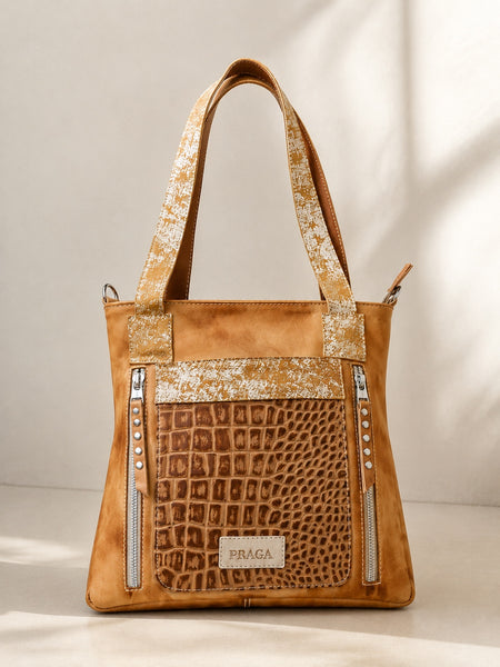 Cartera canela doble correo combinada con textura croco y detalles estampados, medidas aproximadas 33 x 30 x 10 cm