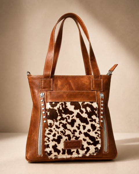 Cartera canela doble correo con frente de pelo vacuno, medidas aproximadas 33 x 30 x 10 cm